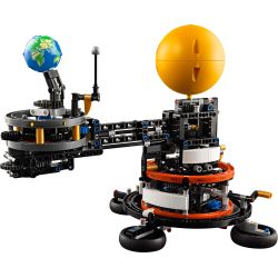 LEGO 42179 TECHNIC PIANETA TERRA E LUNA IN ORBITA MARZO 2024-2025