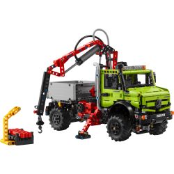 LEGO 42242 Mercedes-Benz Unimog U 5023 con gru